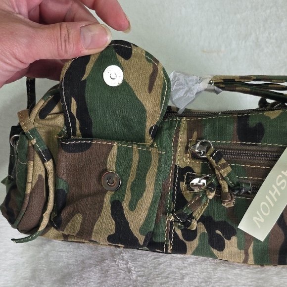 Small Camo Green and Brown Shoulder Bag - Picture 8 of 8